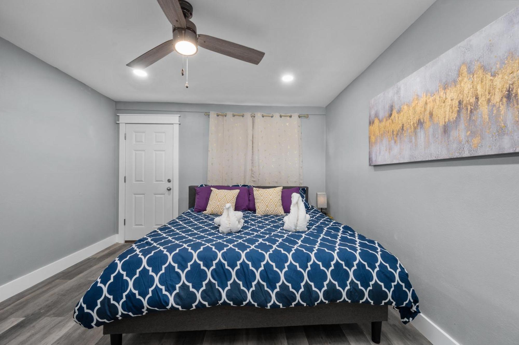 Modern 2Br City Center Getaway With Free Park Houston Eksteriør billede